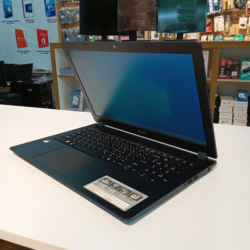 Acer A315-21 (E2-9000, 4GB, 500GB HDD)