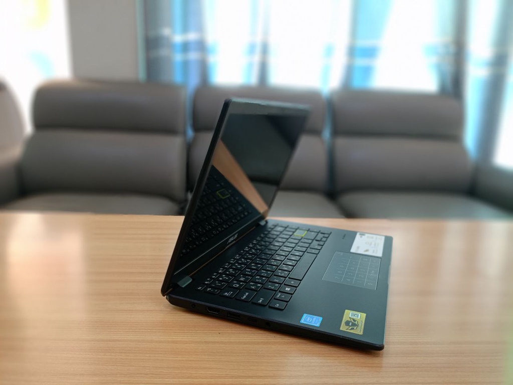 Asus VivoBook E410MA (Celeron N4020, 4GB, 512GB SSD, 14")